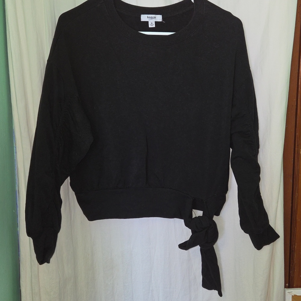 Kensie Jeans Ruched Croped Side Tie Long Sleeve Sweatshirt Top